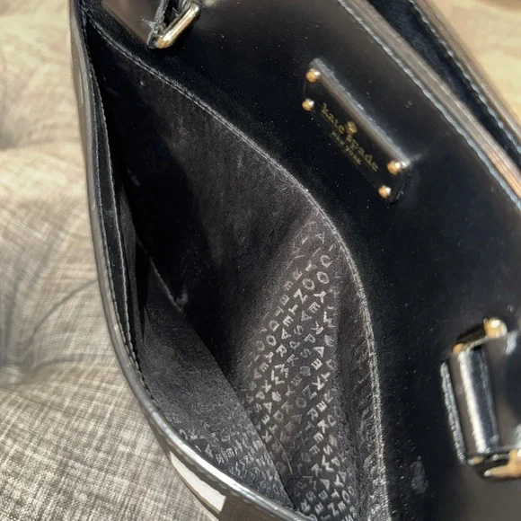 Kate Spade Bag Vegan Leather Black and White Checker Geometric Tote - Picture 14 of 17